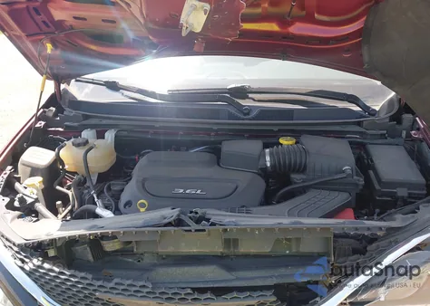 2018 Chrysler Pacifica Touring Plus z USA, uszkodzony, nr VIN 2C4RC1FG2JR150059